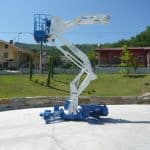 Self-propelled aerial platforms with a capacity of up to 300 kg.
