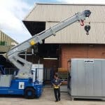 Mini crane For lifting loads up to 25.000 kg.